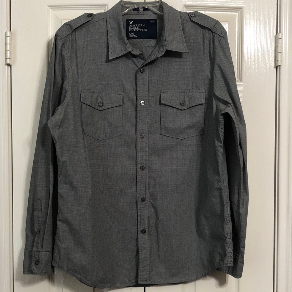 Mens American Eagle Gray Button-Up Shirt Size Large